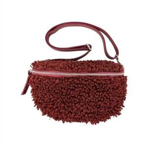 NEW CHENSON & GORETT sherpa fannypack bag in wine